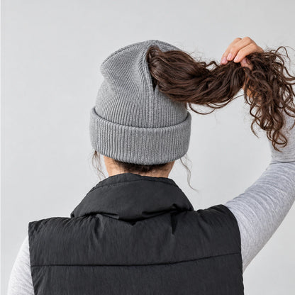 Magnetic-Closure Ponytail Winter Knit Beanie