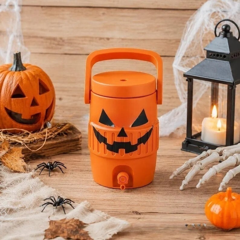 Scary Horror Ghost Halloween Mini-Cooler Drink Holder: Style Can Cooler