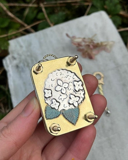 Mini Flower Press - Pocket Botanical Herbarium Keepsake Maker