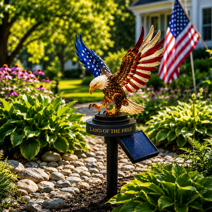 🔥Solar Eagle Garden Light – A Glowing Tribute to American Freedom(📦Buy 2 Free Shipping)