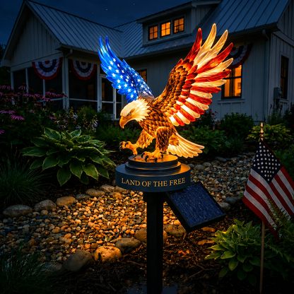 🔥Solar Eagle Garden Light – A Glowing Tribute to American Freedom(📦Buy 2 Free Shipping)